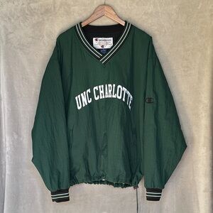 CHAMPION VINTAGE UNC CHARLOTTE V-NECK PULLOVER